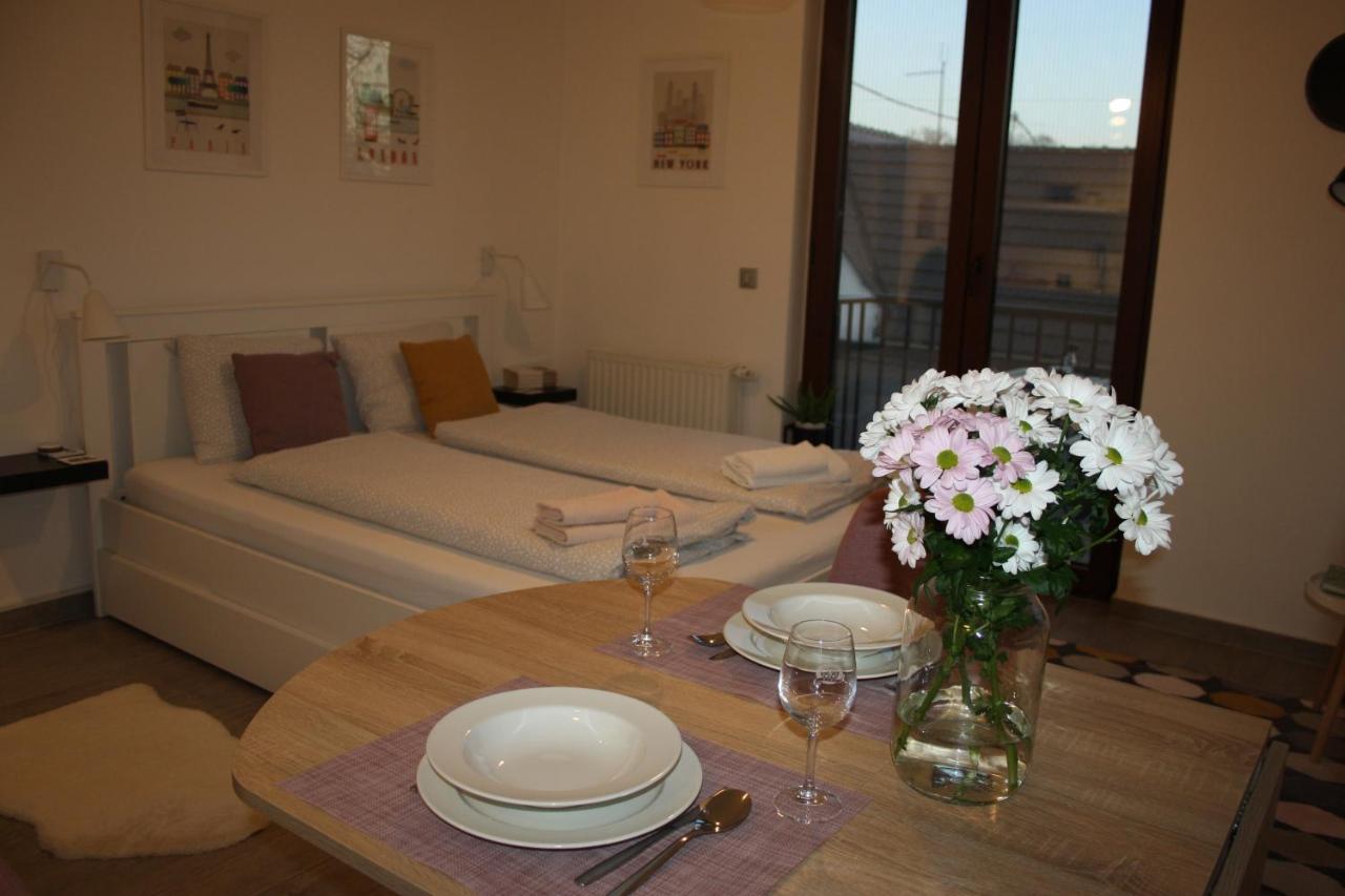 Studio Apartman Centar Dakovo Exterior photo