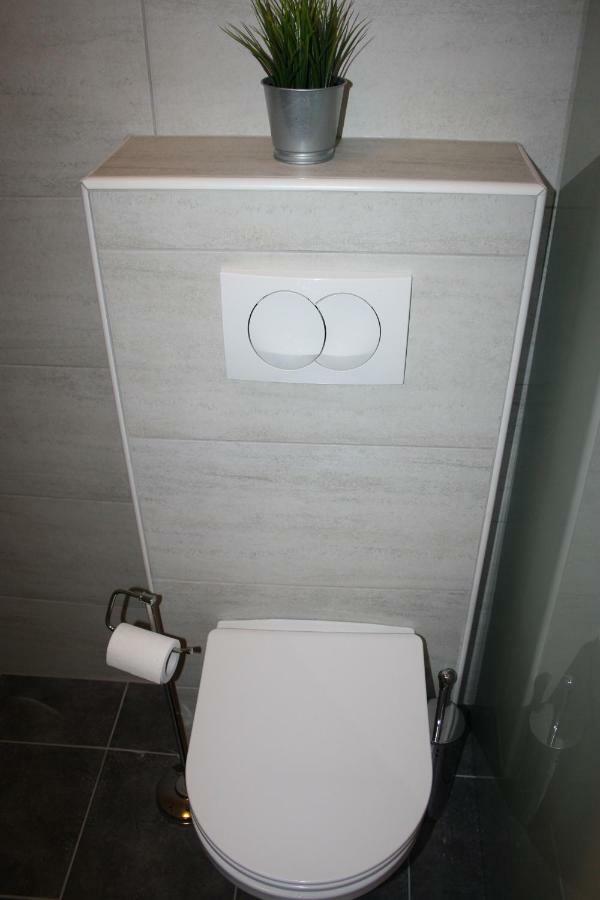 Studio Apartman Centar Dakovo Exterior photo